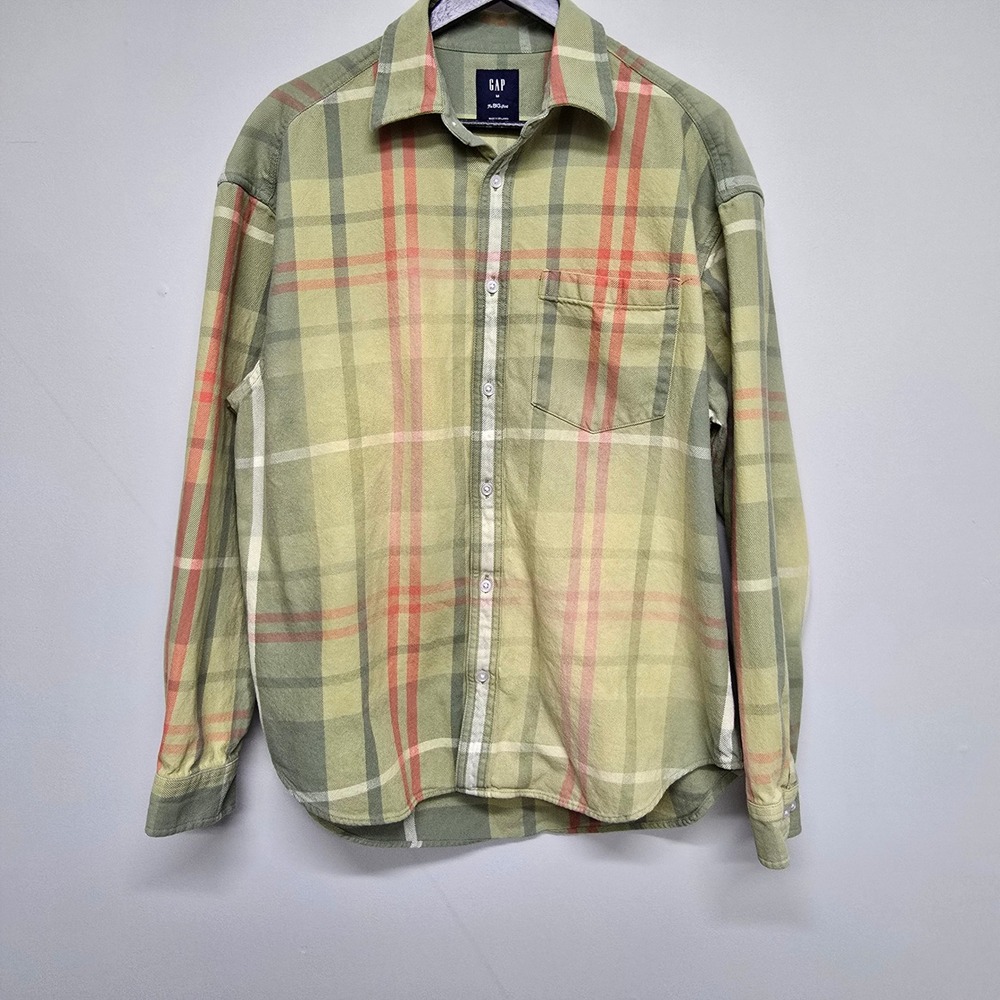 GAP The Big Shirt Mens Medium Green Red Flannel Plaid Cotton Casual